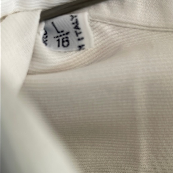 Neiman Marcus Elegant White Dress Shirt - Picture 3 of 5
